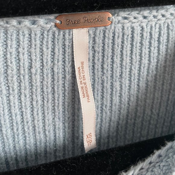 Free People Crop Pullover - Picture 3 of 3